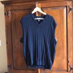 Men’s Brooks Brothers sweater vest